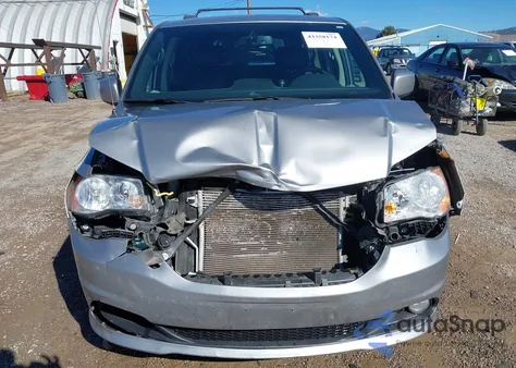 2017 Dodge Grand Caravan Sxt z USA, uszkodzony, nr VIN 2C4RDGCG6HR685572